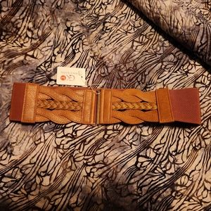 NWT cognac high waisted belt size large